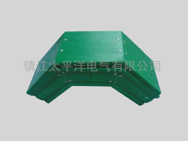 玻璃鋼垂(chui)直上彎通