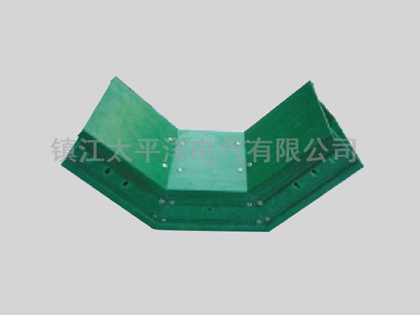 玻璃(li)鋼垂直下彎(wān)通