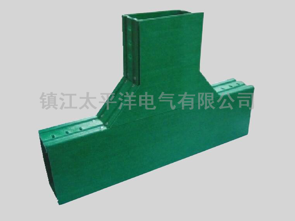 玻(bo)璃鋼水平三(san)通