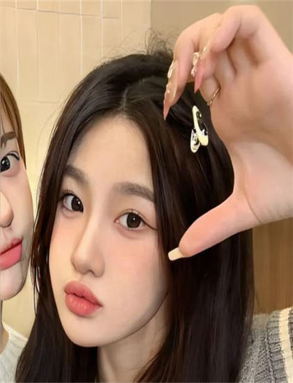 从爱情片角度解读《魔法使的新娘2》：的文化内涵与社会意义 ——带你领略爱情片的魅力